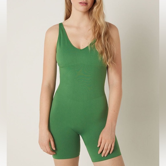 PINK 6" SEAMLESS WORKOUT ONESIE Green size M - Picture 5 of 6